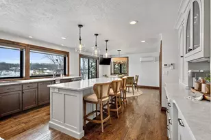 2045 Lost Dauphin Rd, De Pere, WI 54115 - Photo 15