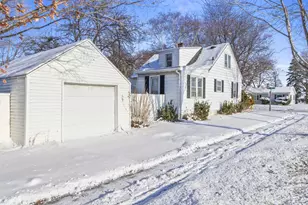 1844 11th Ave, Green Bay, WI 54304 - Photo 31