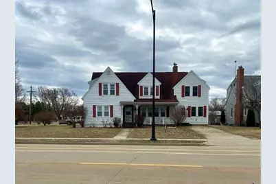 3009 Riverside Avenue, Marinette, WI 54143 - Photo 1