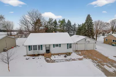 3262 Evergreen Avenue, Green Bay, WI 54313 - Photo 41