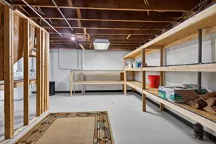 3262 Evergreen Ave, Green Bay, WI 54313 - Photo 27