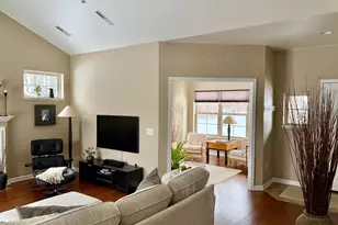 2129 E Sienna Way, Appleton, WI 54913 - Photo 7