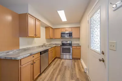 836 Vine Avenue, Oshkosh, WI 54901 - Photo 5