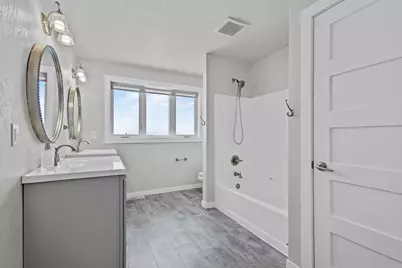 1725 Red Oak Street, Green Bay, WI 54313 - Photo 51