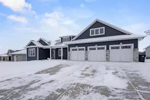 1725 Red Oak St, Green Bay, WI 54313 - Photo 5