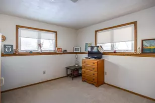 3200 S Huckleberry Ln, Appleton, WI 54915 - Photo 21