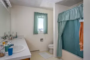 3200 S Huckleberry Ln, Appleton, WI 54915 - Photo 13