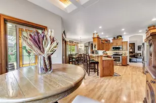 3235 Hickory Ridge Ln, Green Bay, WI 54311 - Photo 15