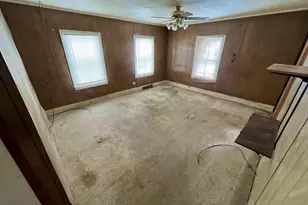 600 Royalton St, Waupaca, WI 54981 - Photo 9