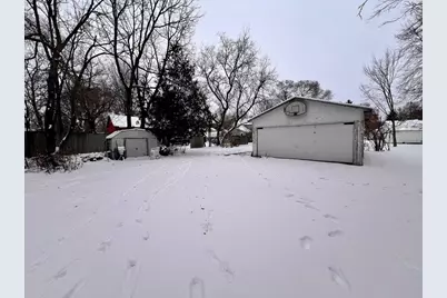 600 Royalton Street, Waupaca, WI 54981 - Photo 5