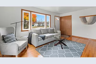 1322 W 5th Avenue, Oshkosh, WI 54902 - Photo 35