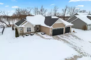 2188 Trellis Dr, De Pere, WI 54115 - Photo 3