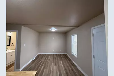 412 N Hickory Street, Fond du Lac, WI 54935 - Photo 5