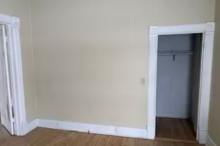 115 E Parkway Ave, Oshkosh, WI 54901 - Photo 11