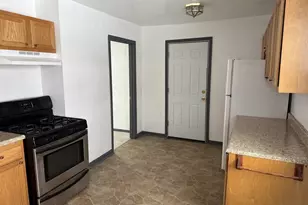 115 E Parkway Ave, Oshkosh, WI 54901 - Photo 15