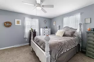 1615 W 6th Ave, Oshkosh, WI 54902 - Photo 15