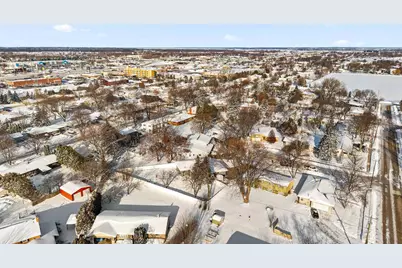 1615 W 6th Avenue, Oshkosh, WI 54902 - Photo 35