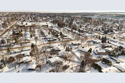 1615 W 6th Avenue, Oshkosh, WI 54902 - Photo 37