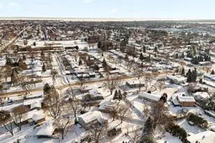 1615 W 6th Ave, Oshkosh, WI 54902 - Photo 37