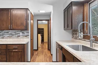 2560 St Steven Court, Green Bay, WI 54304 - Photo 13