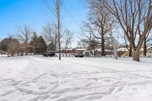 1497 Servais St, Green Bay, WI 54304 - Photo 27