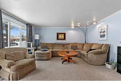 1497 Servais Street, Green Bay, WI 54304 - Photo 3