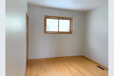 752 Franklin Street, Oshkosh, WI 54901 - Photo 11