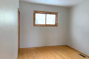 752 Franklin St, Oshkosh, WI 54901 - Photo 11