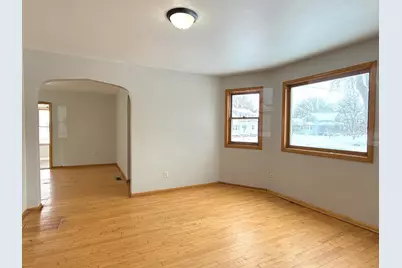 752 Franklin Street, Oshkosh, WI 54901 - Photo 9