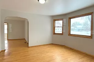 752 Franklin St, Oshkosh, WI 54901 - Photo 9