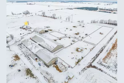 5678 Morrison Road, De Pere, WI 54115 - Photo 11