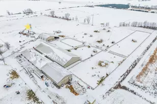 5678 Morrison Rd, De Pere, WI 54115 - Photo 11