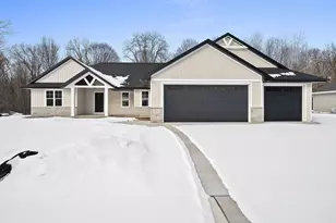 204 Black Cherry Ct, Shawano, WI 54166 - Photo 1