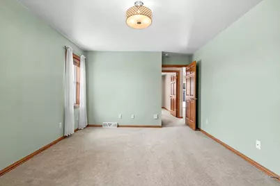 821 Killarny Trail, De Pere, WI 54115 - Photo 15