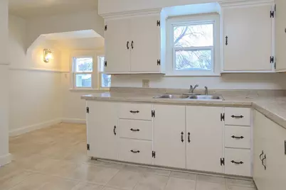 1715 W Wisconsin Avenue, Appleton, WI 54911 - Photo 13