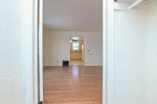 1715 W Wisconsin Ave, Appleton, WI 54911 - Photo 7