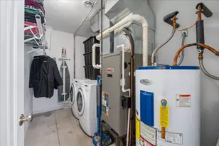 403 W 6th Ave, Oshkosh, WI 54902 - Photo 13