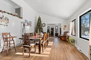 2144 E Shady Ln, Neenah, WI 54956 - Photo 7