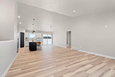 416 Tristan Drive, Shawano, WI 54166 - Photo 11