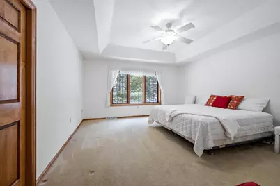 2690 Woodfield Court, Green Bay, WI 54313 - Photo 13