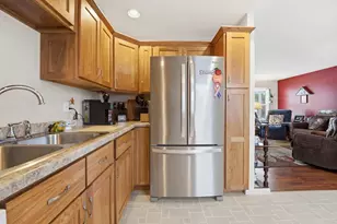 61 Cedar St, Ripon, WI 54971 - Photo 7