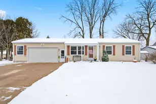 61 Cedar St, Ripon, WI 54971 - Photo 1
