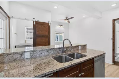 394 S Park Avenue, Fond du Lac, WI 54935 - Photo 7