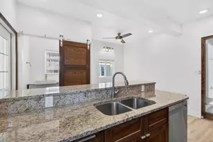 394 S Park Ave, Fond du Lac, WI 54935 - Photo 7