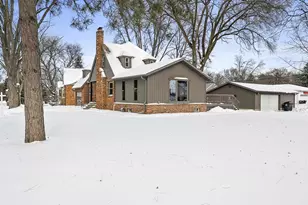 308 Fairview Way, Shawano, WI 54166 - Photo 5
