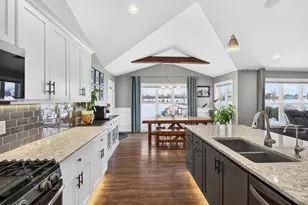 2226 Laddie Trail, De Pere, WI 54115 - Photo 5