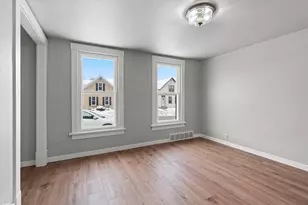 1409 S 10th St, Manitowoc, WI 54220 - Photo 19