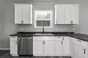 1013 S 22nd St, Manitowoc, WI 54220 - Photo 31