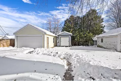 1013 S 22nd Street, Manitowoc, WI 54220 - Photo 7