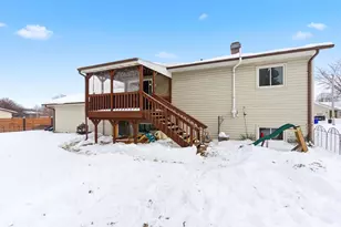 1707 Schaefer Cir, Appleton, WI 54915 - Photo 29